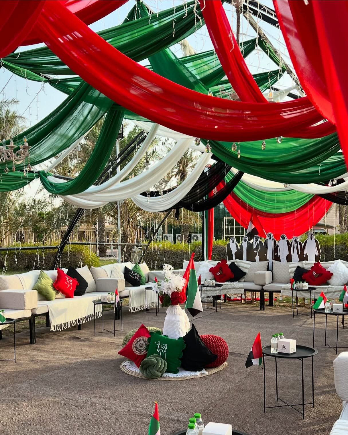 royale event أجمل شتاء في الإمارات 🇦🇪 موسم عـــ2025ــام جديدنا new يسعدنا استقبال حجوزاتكم ع (2) royale event أجمل شتاء في الإمارات 🇦🇪 موسم عـــ2025ــام جديدنا new يسعدنا استقبال حجوزاتكم ع (2)